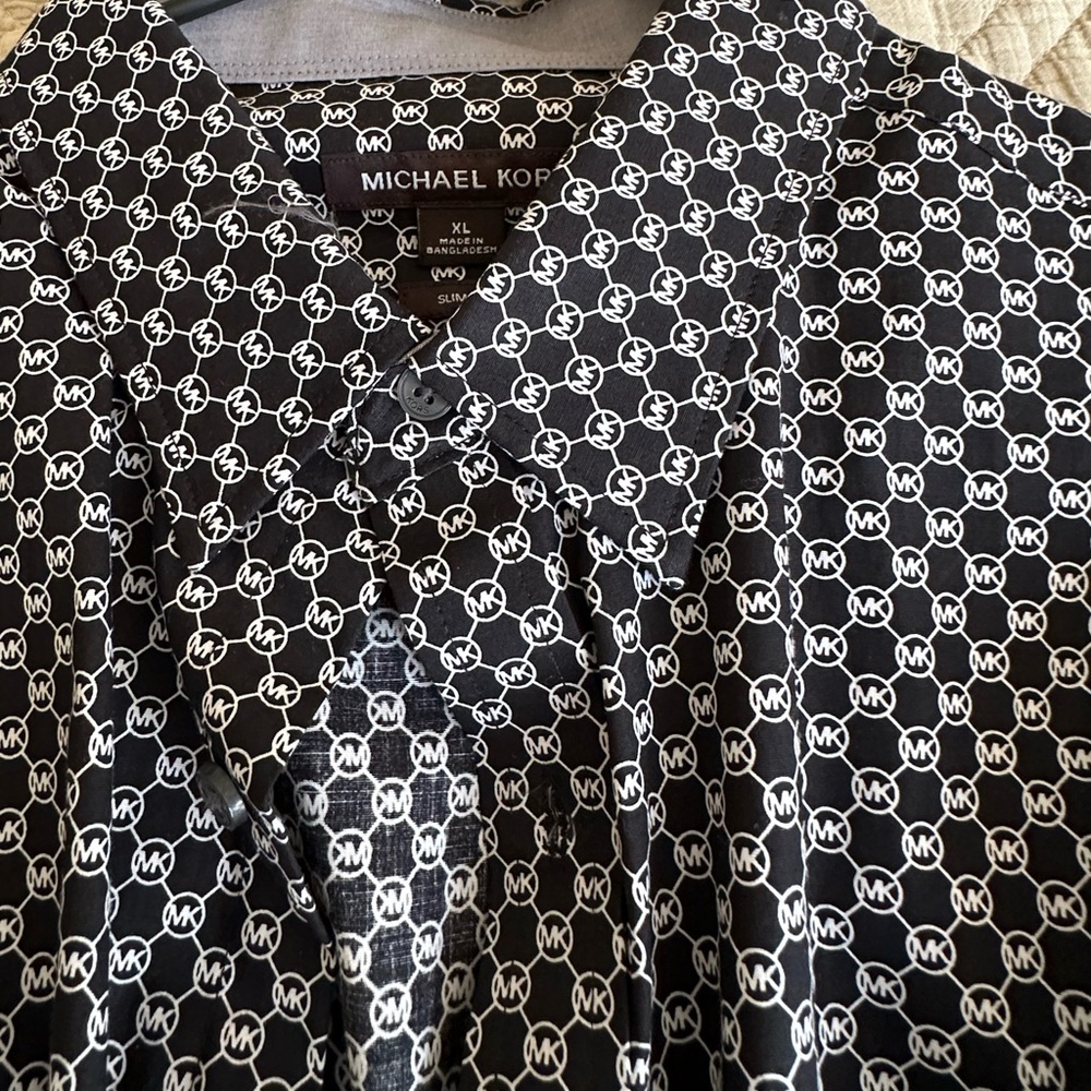 Michael Kors xl casual shirts black and white